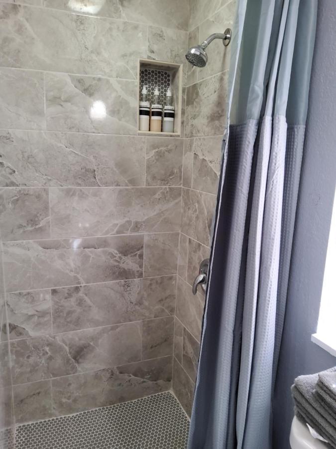 Habitacion Privada Cerca De Todo Tampa Luaran gambar